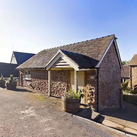 Wagtail Lodge Foy Exterior photo